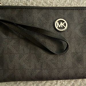 Micheal Kors black Wristlet
